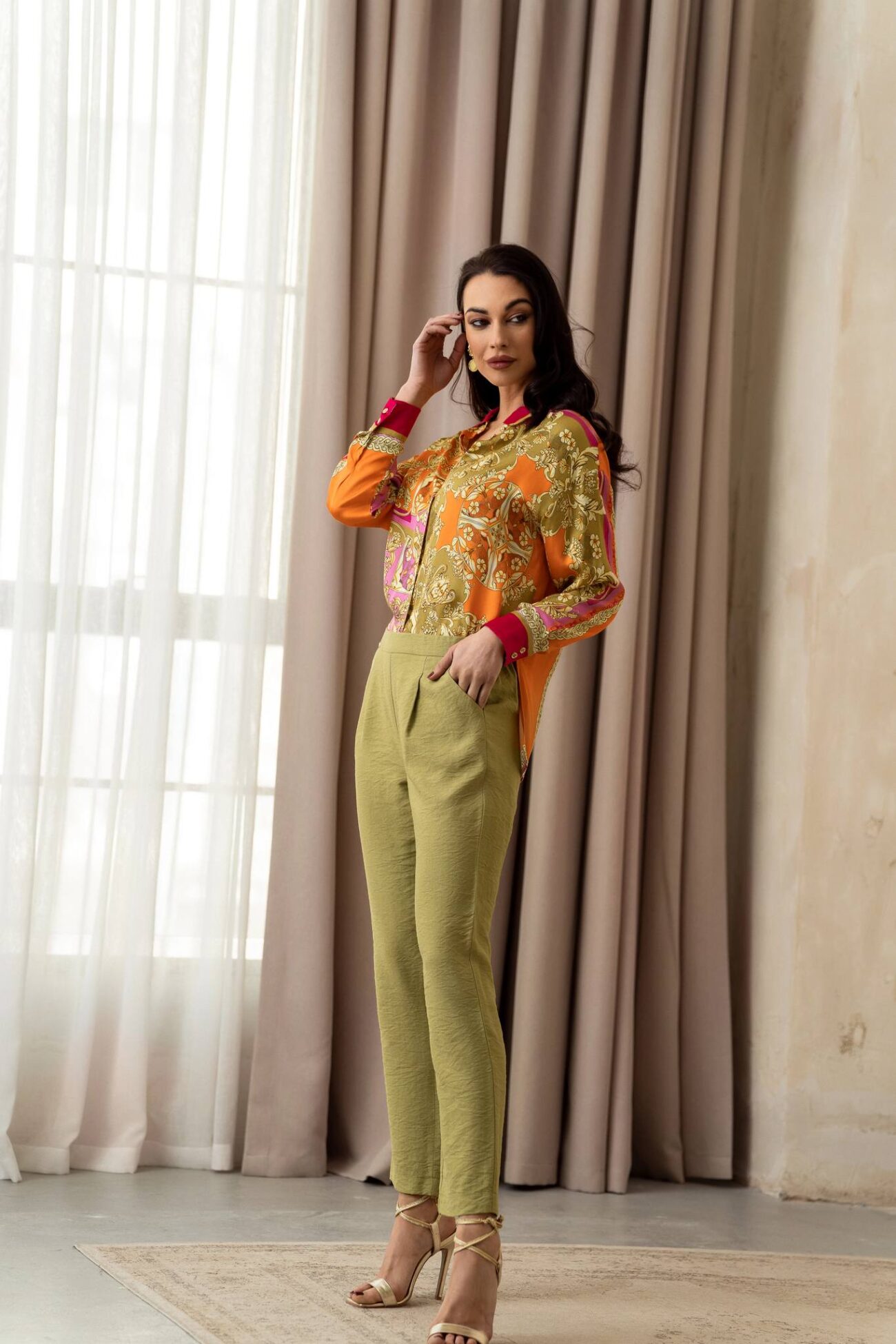 Pantalone Dina - Slika 2